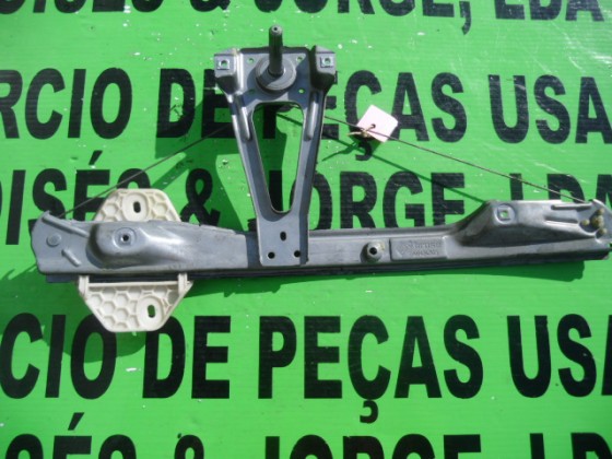 Elevador Vidro Tras Esquerdo Manual Renault Clio 2000 ev384